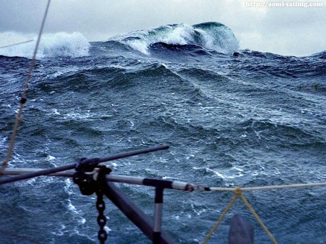 Big waves in the South Atlantic